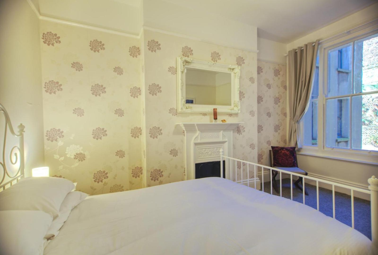 The Palace, Ocean Suite Гастингс Экстерьер фото
